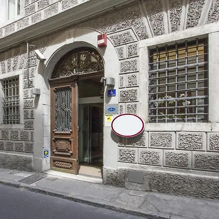 Casa Del Faro Triest