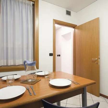 Apartment Casa Del Faro Triest